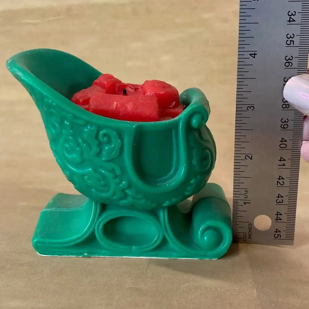 Vintage 70s AVON Holiday Lot (2) w/Red Wax Carolers & Green Sleigh Candles EUC